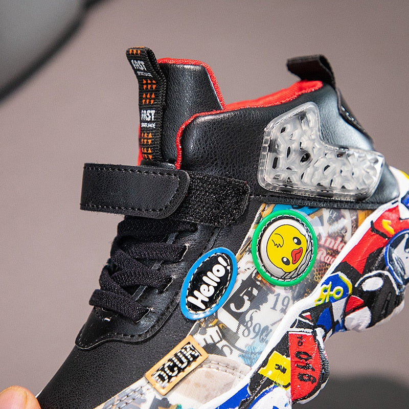COMIC PRINT KIDS SHOES